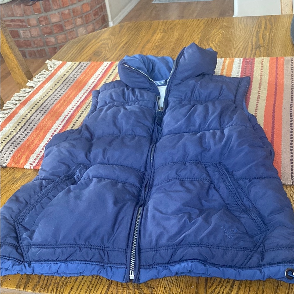 American Eagle Blue Puffer Vest
